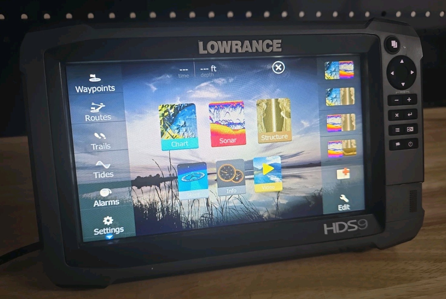 Lowrance HDS9 GEN3 9 Lowrance HDS9 GEN3 9