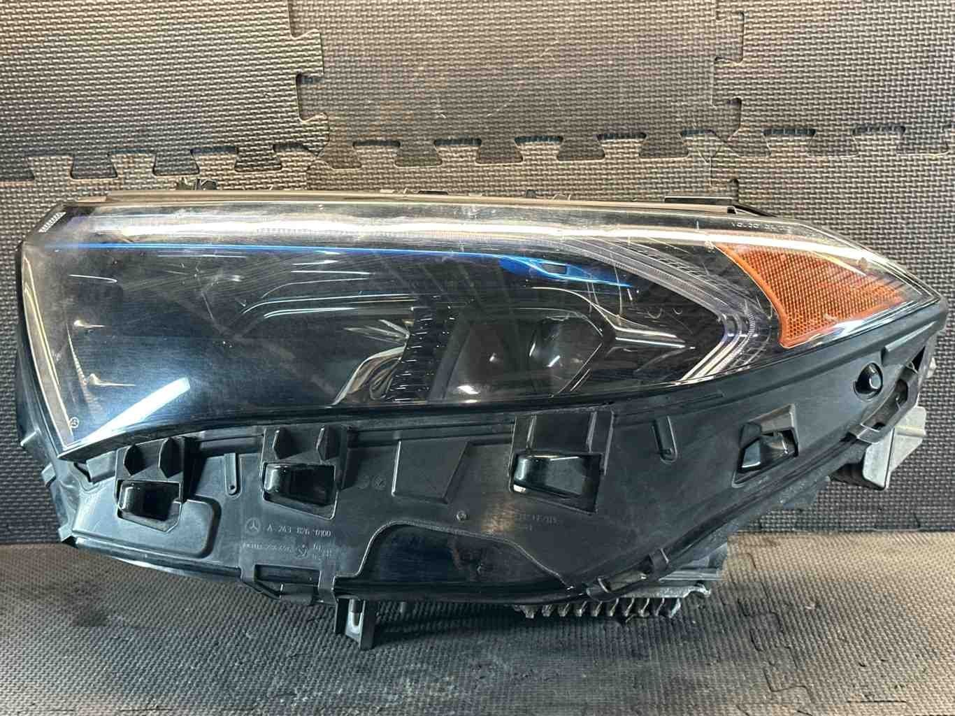 22 23 24 25 MERCEDES EQB250 Headlamp Assembly Left driver 2439061301