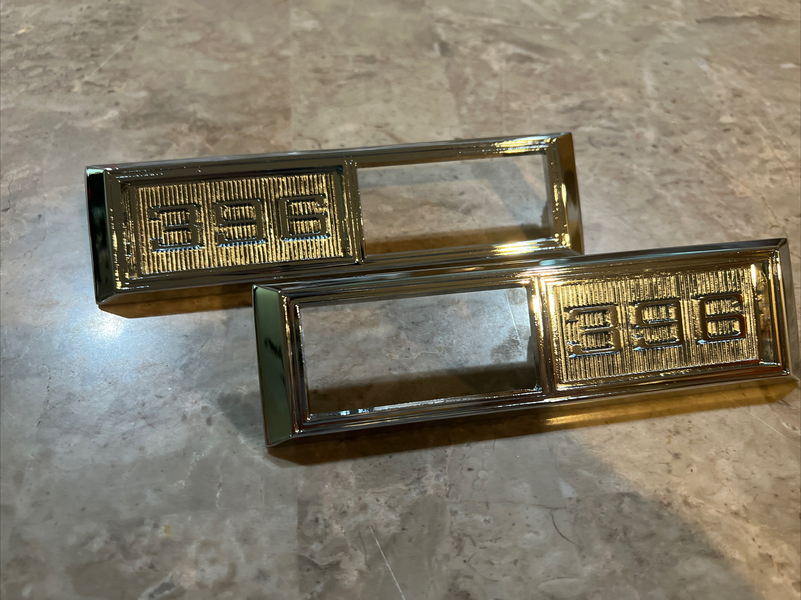 1968-69 Chevrolet Front Fender Side Marker Light Bezel 396 Emblem 1968-69 Chevrolet Front Fender Side Marker Light Bezel 396 Emblem