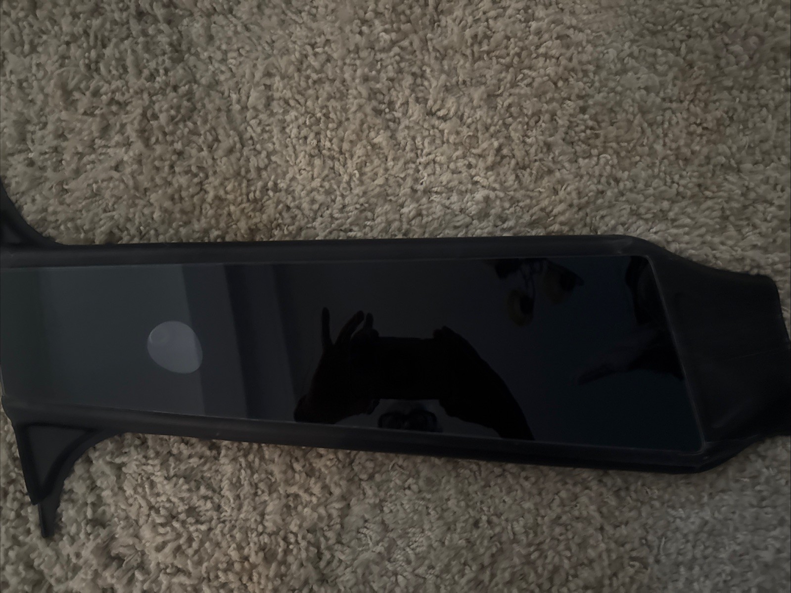 NEW2020-2024 TESLA MODEL Y LEFT EXTERIOR PILLAR GLASS TRIM 1808333-00-B OEM 143M NEW2020-2024 TESLA MODEL Y LEFT EXTERIOR PILLAR GLASS TRIM 1808333-00-B OEM 143M