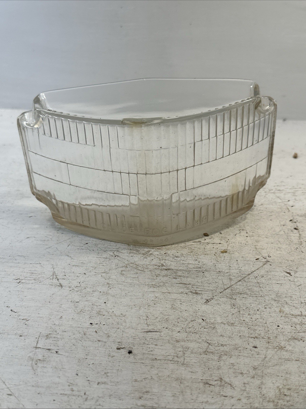 Great Vintage Original OEM GM Guide 5937129 1948-1949 Glass Cadillac Fog Lens