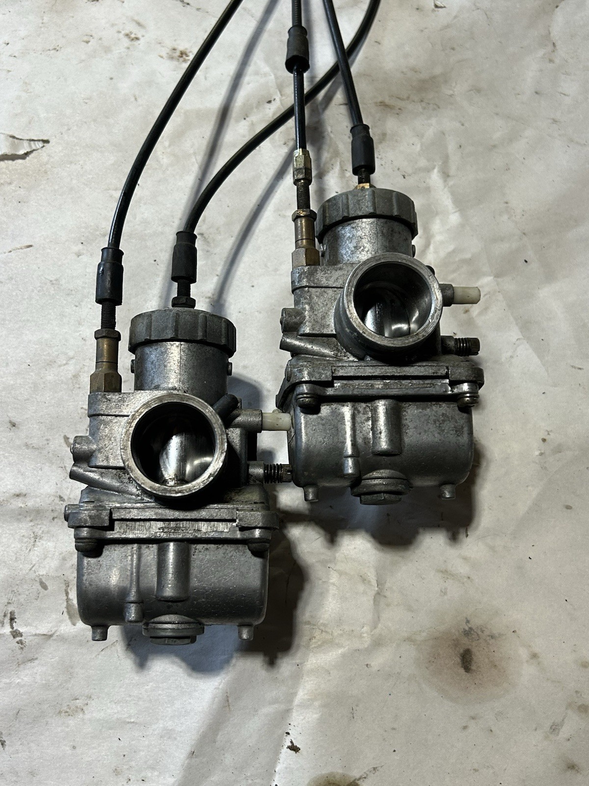 SKI DOO MXZ Grand Touring Legend 380 F 380F CARBURETOR CARB ASSEMBLY Carbs SKI DOO MXZ Grand Touring Legend 380 F 380F CARBURETOR CARB ASSEMBLY Carbs