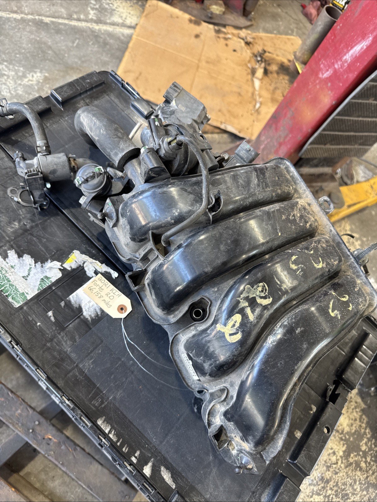 2019-2021 Kia Forte Sedan 2.0L Intake Manifold Assembly Oem With Throttle Body