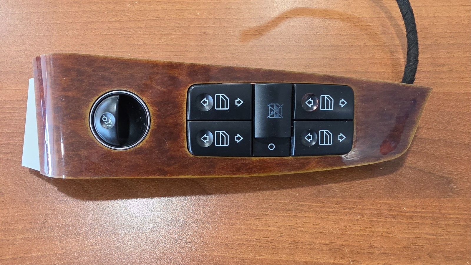 2003 - 2006 Mercedes W220 S500 Front Left Driver Side Master Window Switch OEM