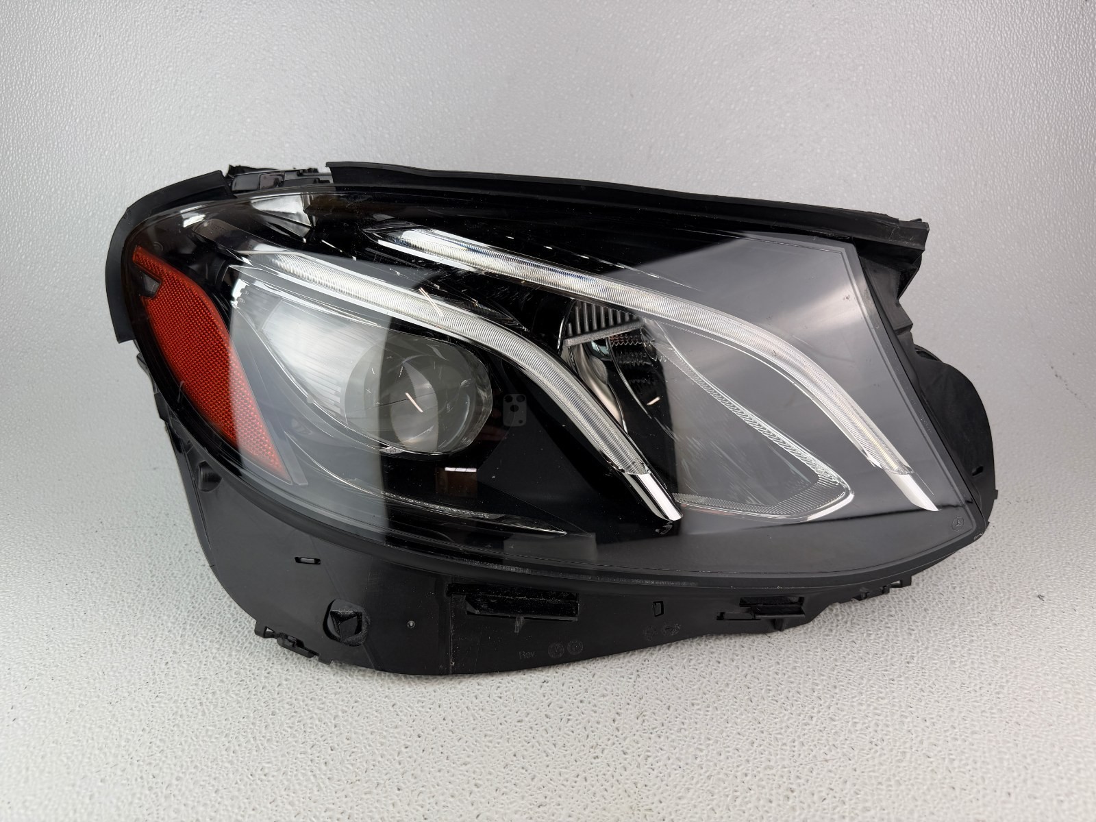 2017-2020 Mercedes E-CLASS Headlight RH Right LED w/o Adaptive OEM