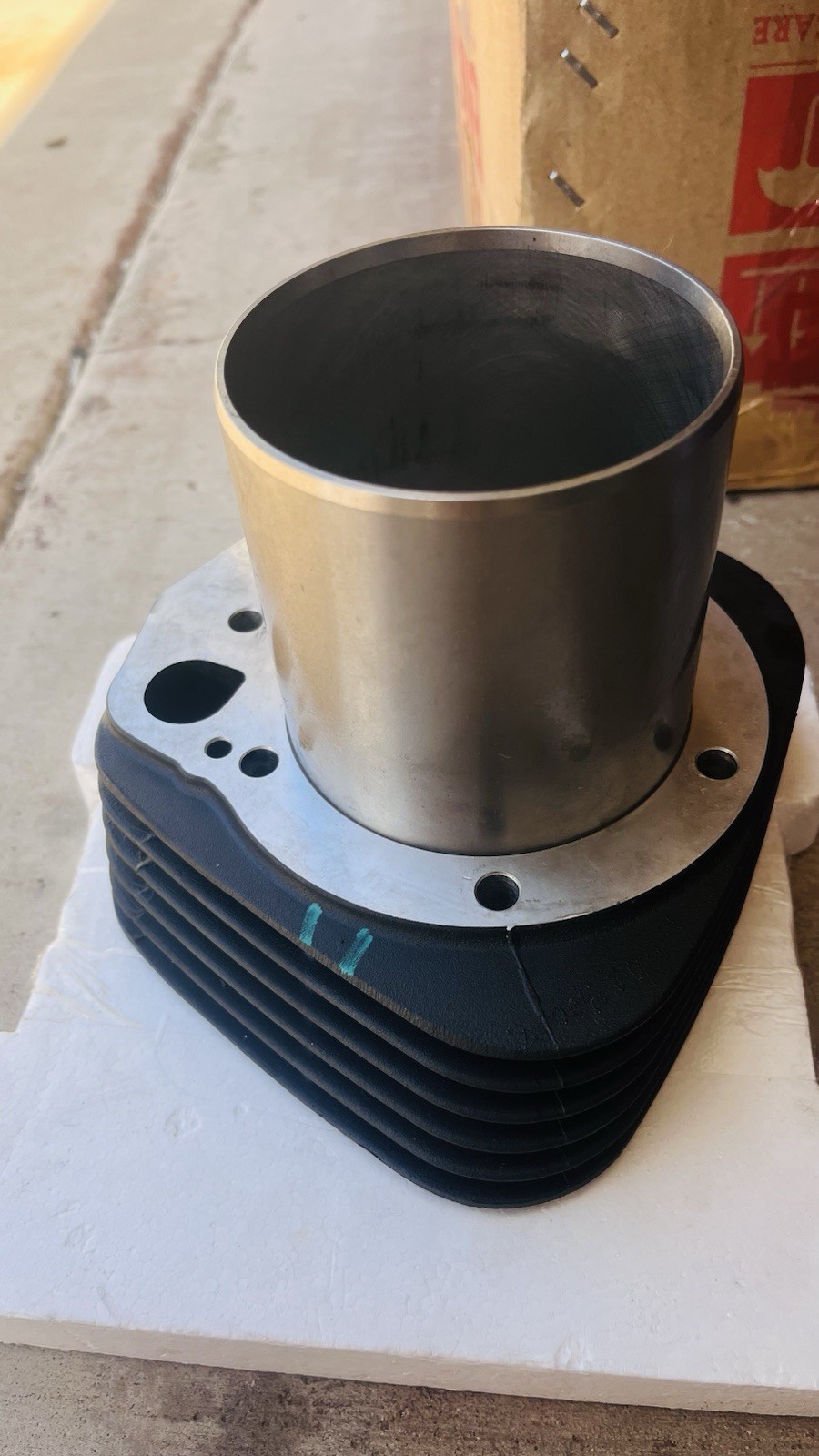 Royal Enfield Bullet 500 EFI classic Cylinder Royal Enfield Bullet 500 EFI classic Cylinder