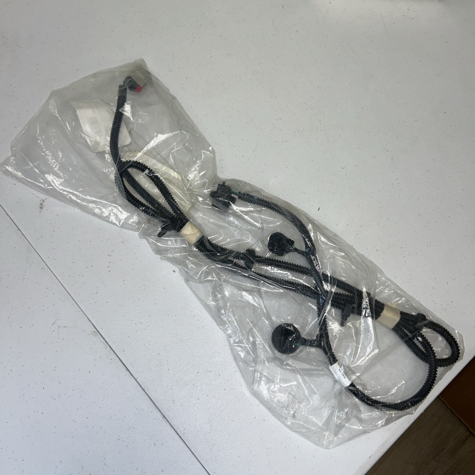 GM Genuine Tail Light Wiring Harness - GM 23295977, GM Genuine Tail Light Wiring Harness - GM 23295977,