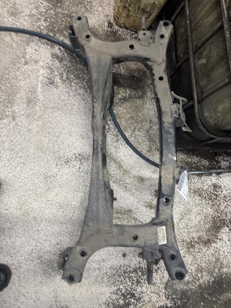 2011-2016 Kia Sportage Hyundai Tucson Rear AWD Subframe Crossmember OEM