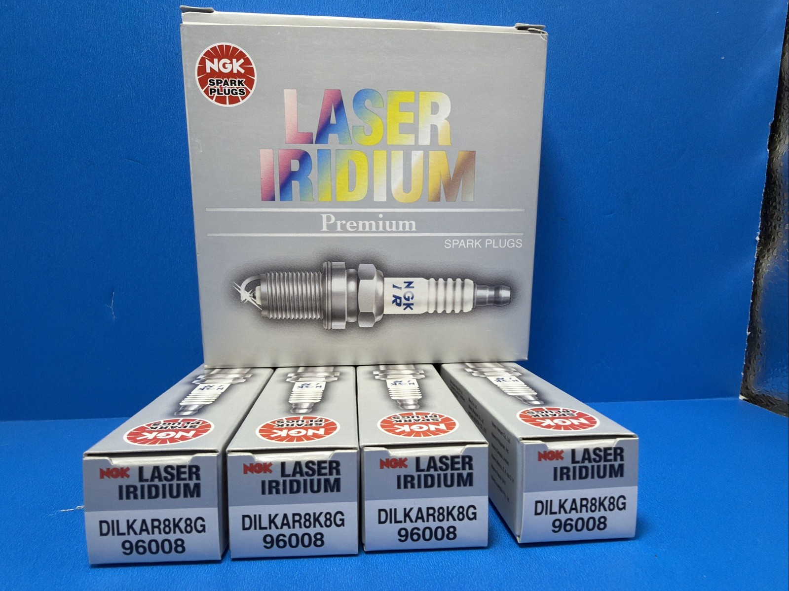 New Set of 4 NGK Laser Iridium Spark Plugs DILKAR8K8G/96008 for Infiniti Q50 Q60