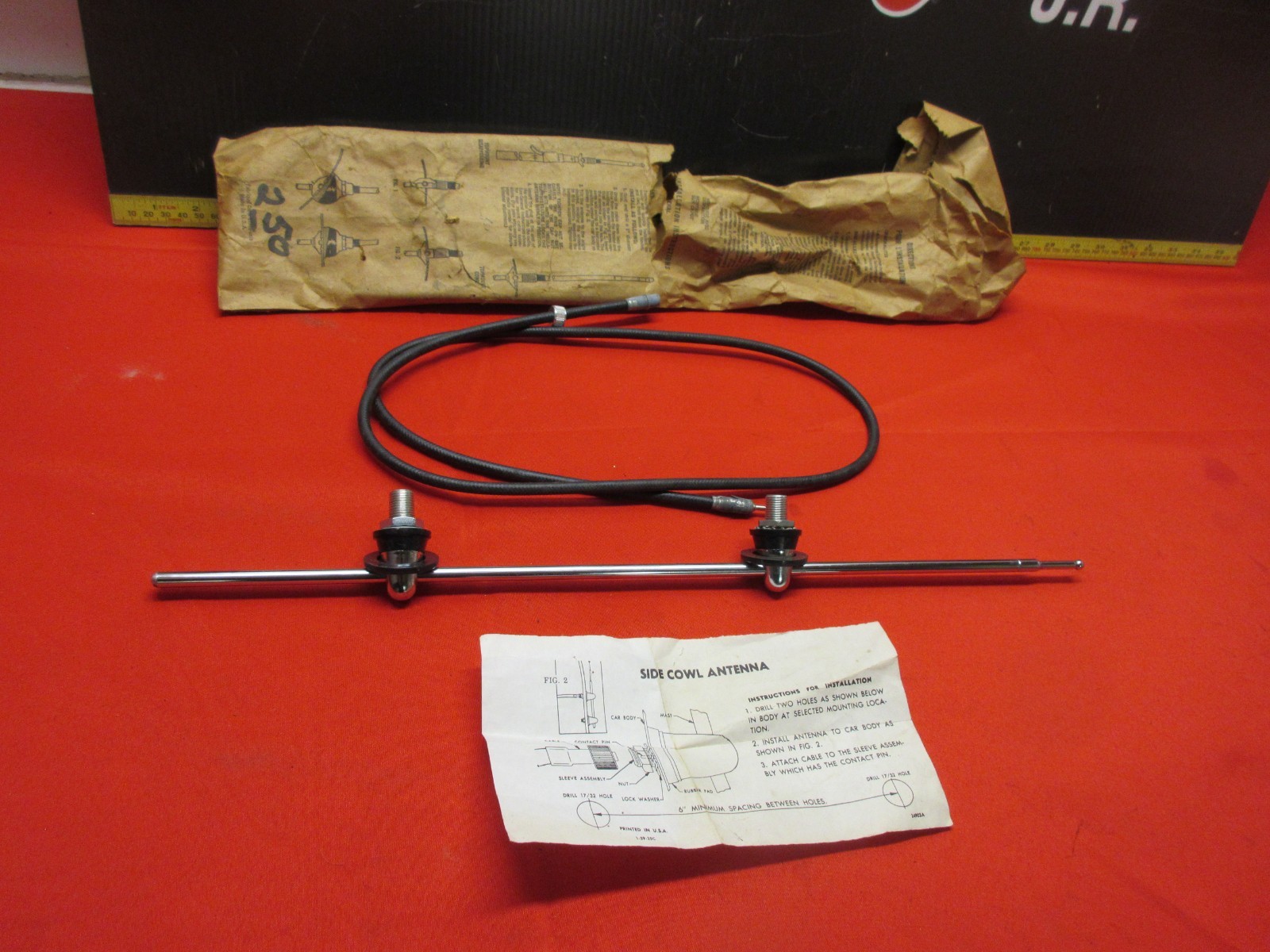 VINTAGE 1930'S 1940'S SIDE COWL ANTENNA NOS