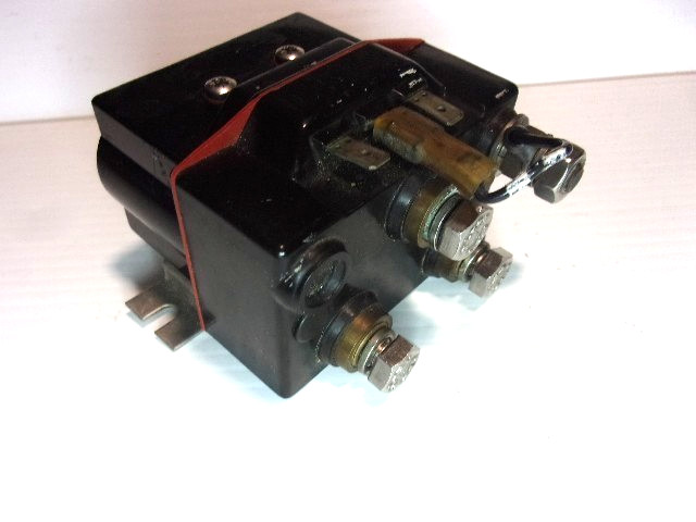 Simpson Lawrence Lewmar 0052531, Windlass Control Solenoid, Dual Direction, 12V Simpson Lawrence Lewmar 0052531, Windlass Control Solenoid, Dual Direction, 12V