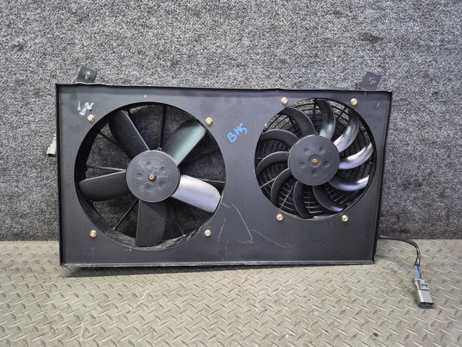 00-09 HONDA S2000 M/T ENGINE MOTOR RADIATOR COOLING DUAL FAN W SHROUD GREDDY
