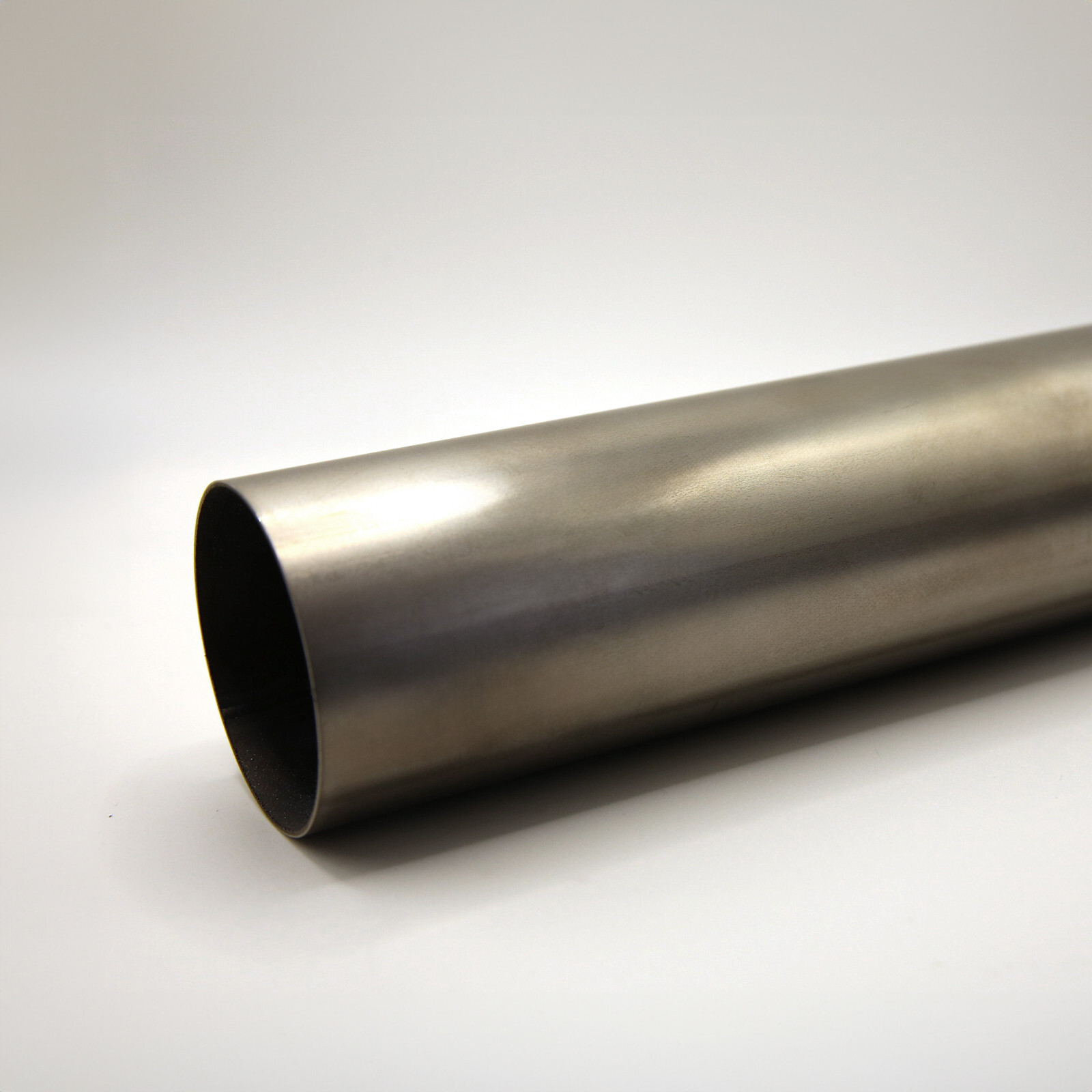 TitanFlow Racing Titanium Straight Tubing 2.5inch and 3 inch OD / 2 foot 4 foot