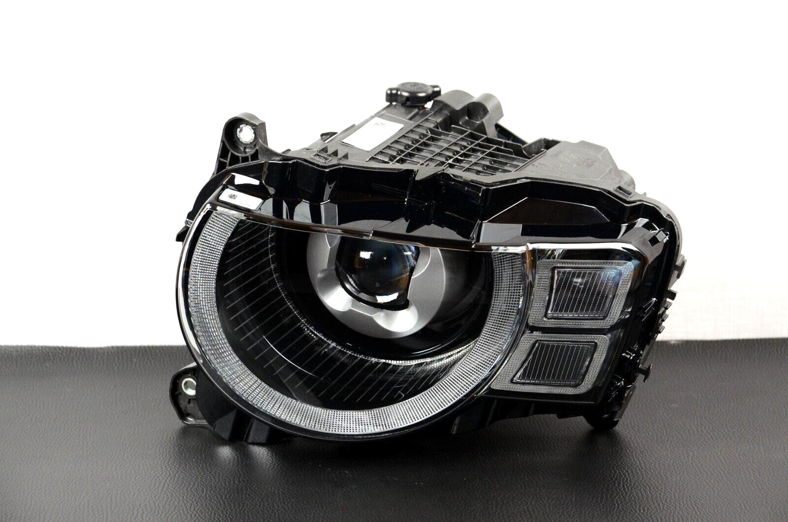 Perfect Genuine 20-26 Land Rover Defender Premium LED Headlight LH Tested OEM Perfect Genuine 20-26 Land Rover Defender Premium LED Headlight LH Tested OEM