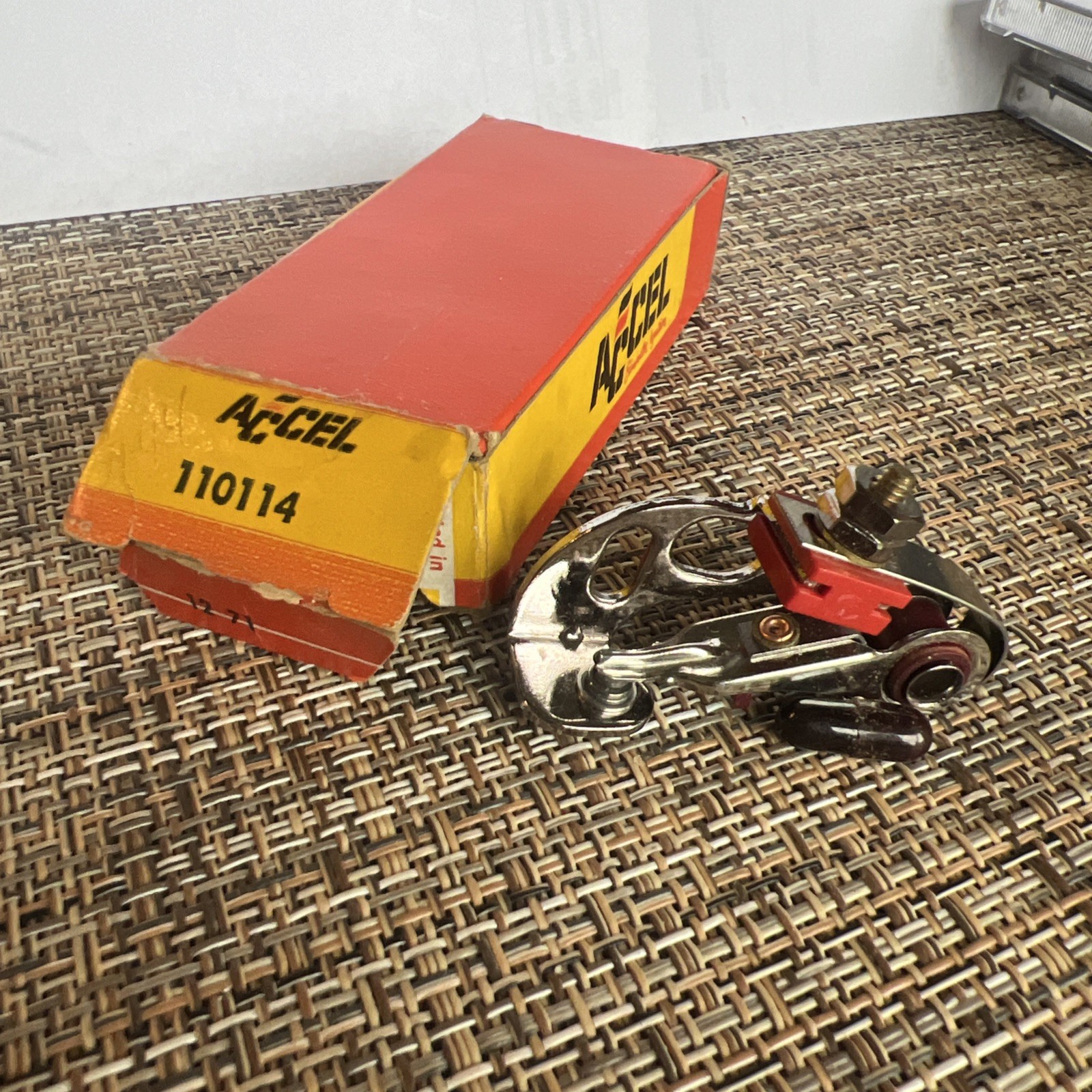 Accel Vintage NOS Ignition Points #110114 8 Cylinder Delco Remy 1955-1957