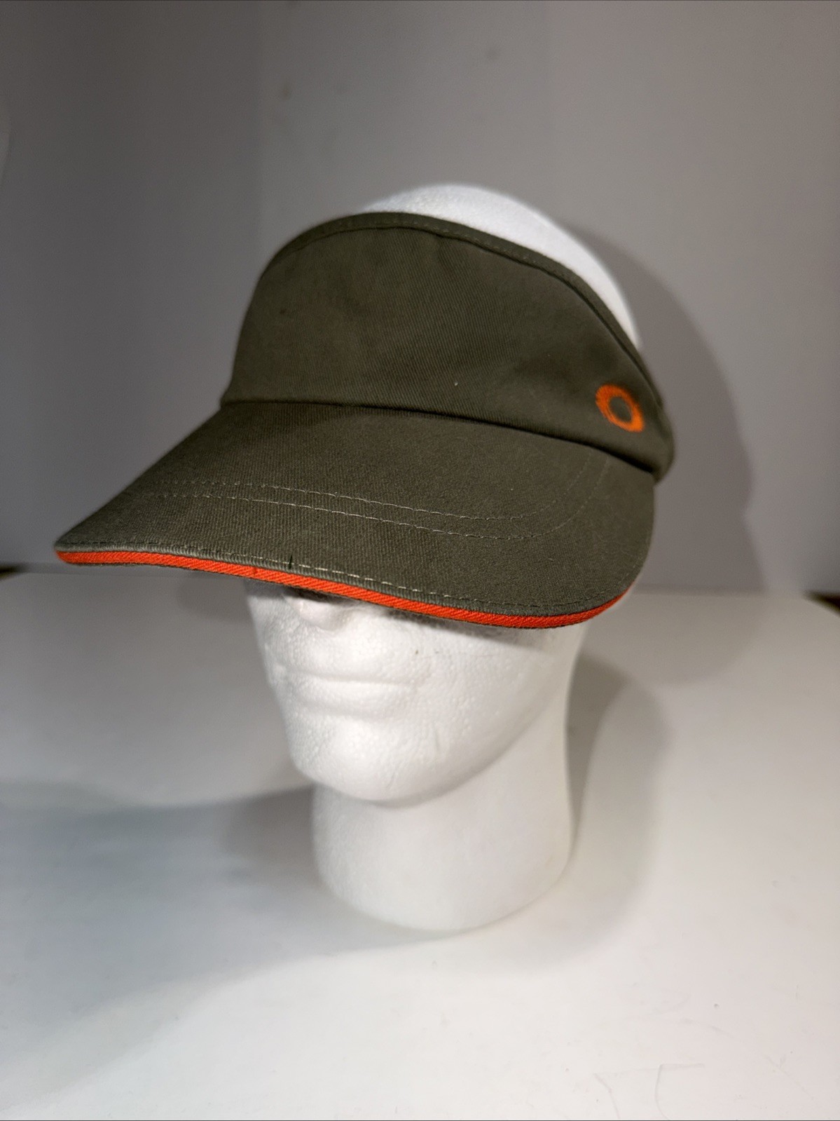 VTG Y2K Oakley Software Sunvisor Sun Visor Green Orange VTG Y2K Oakley Software Sunvisor Sun Visor Green Orange