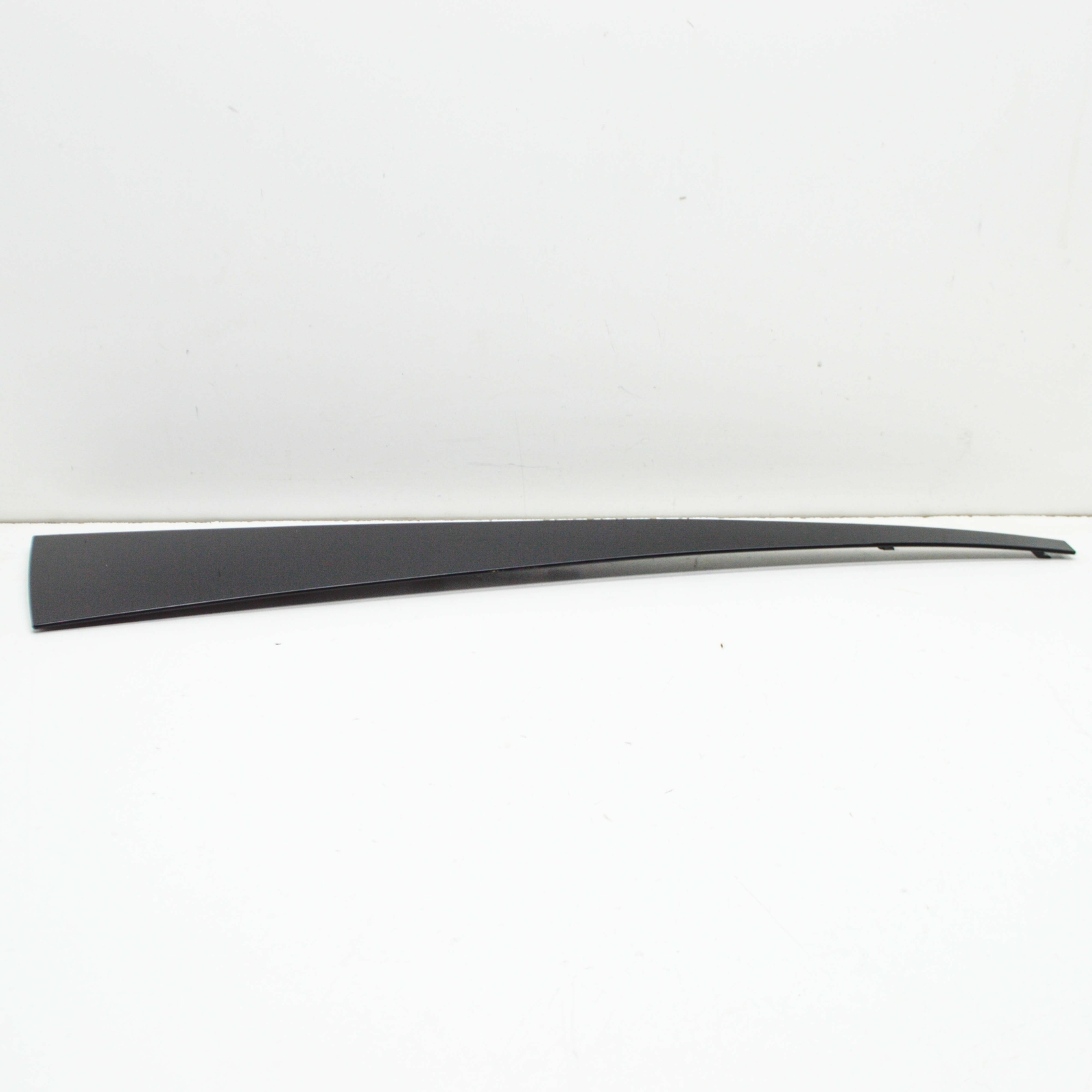 NEW MB SL R231 REAR RIGHT OUTER PILLAR TRIM COVERING A2317950255 ORIGINAL