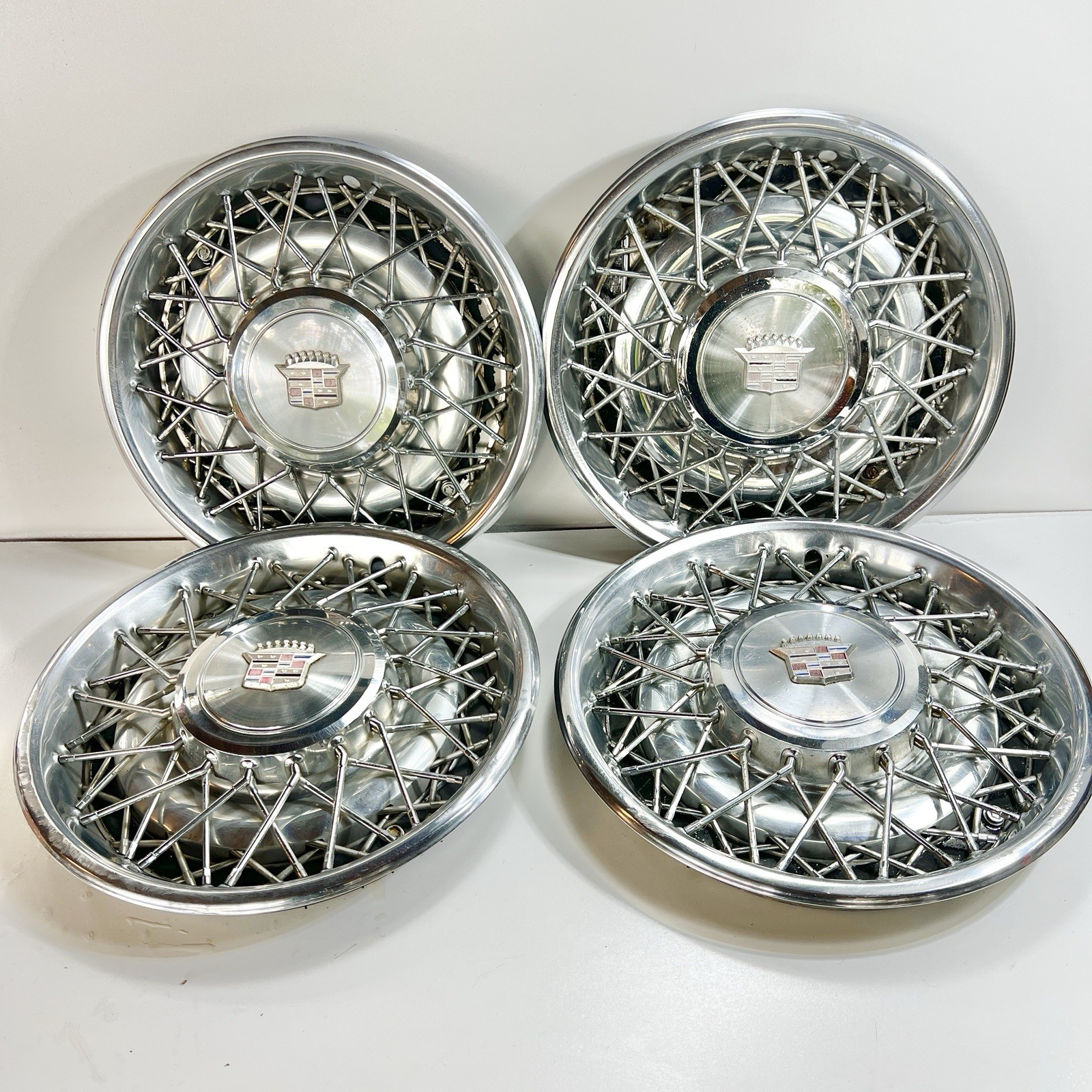 1975-1984 Cadillac Deville 15 inch Wire Spoke hubcap wheel covers 16725 2 253786