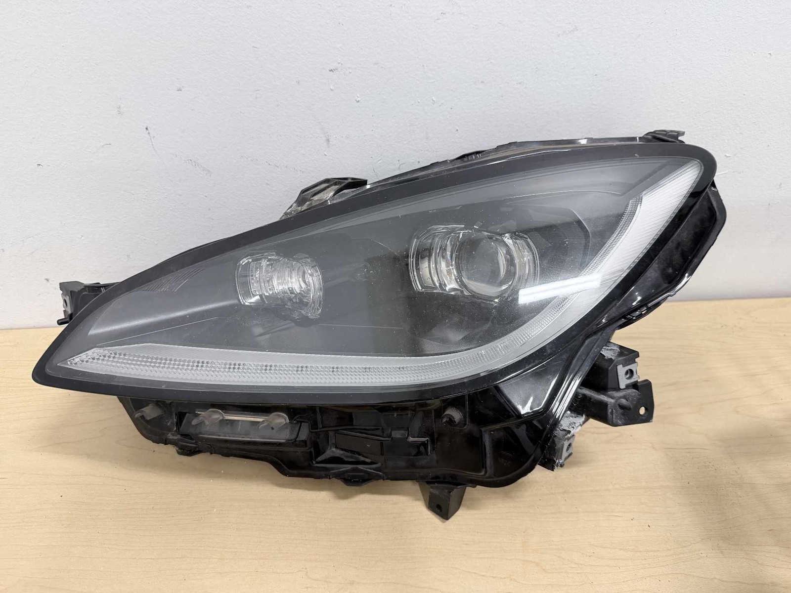 2022-2025 Toyota Gr86 Left Headlamp Assembly