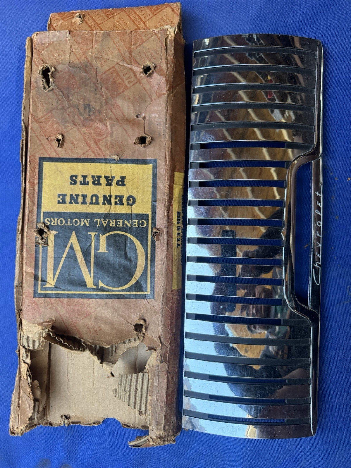 Nos-nos 1951 - 1952 Chevrolet Styleline Fleetline Dash Speaker Grille Grill Nos-nos 1951 - 1952 Chevrolet Styleline Fleetline Dash Speaker Grille Grill