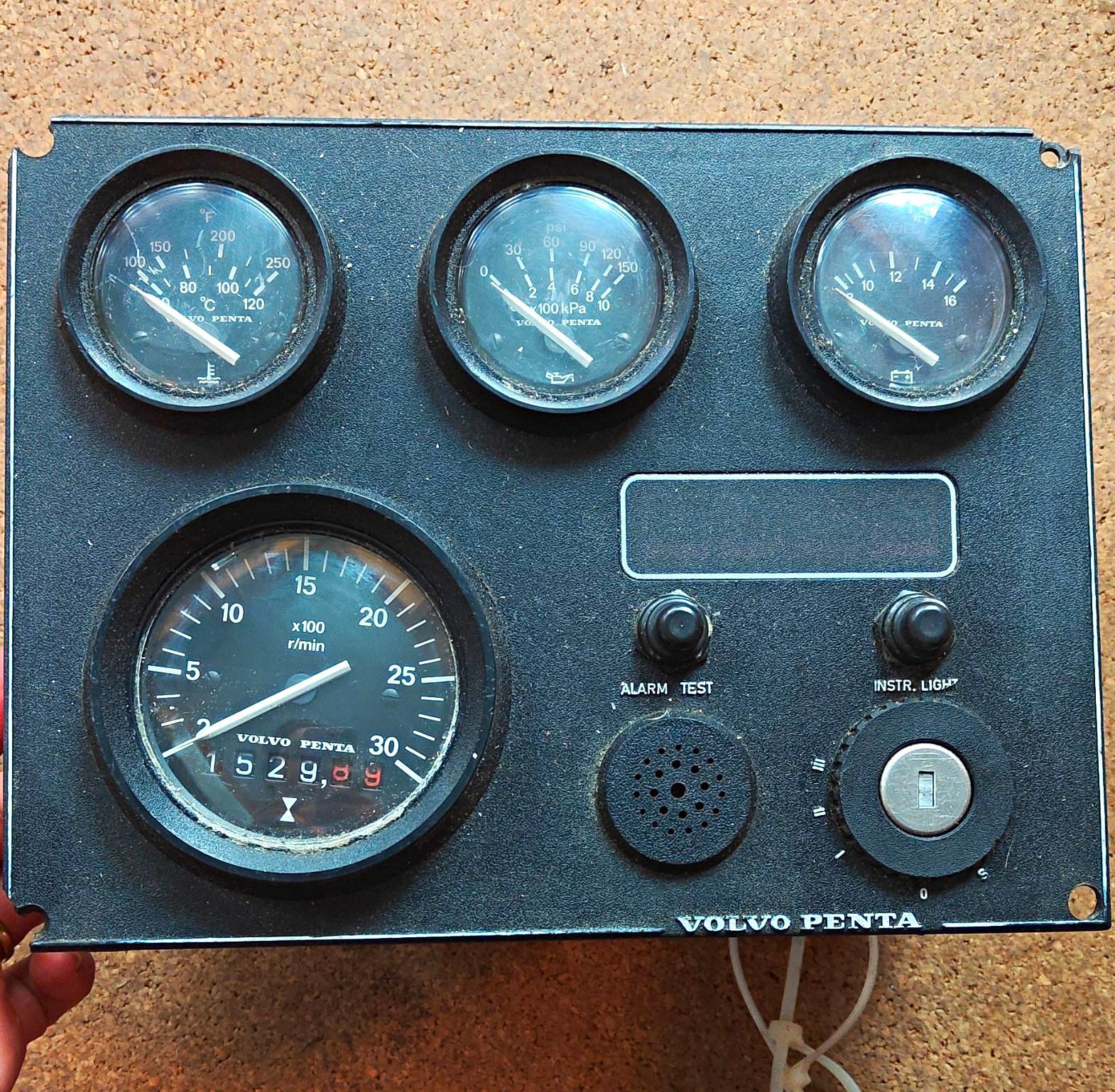 Volvo Penta Diesel Instrument Panel AQ AD TAMD KAD Good Working 1,529 Hours 