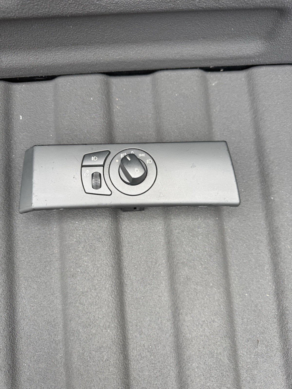 2004-2007 BMW 530i Headlight Fog Light Control Switch 6925261 OEM