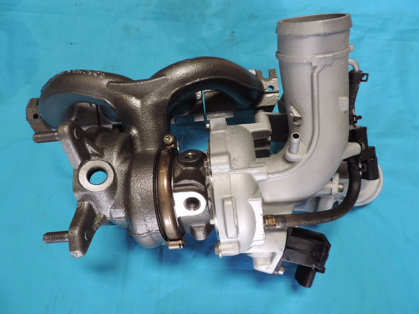 VW Audi 2.0T Eos Jetta Golf Passat A3 A4 TT GENUINE IHI Turbo Turbocharger 