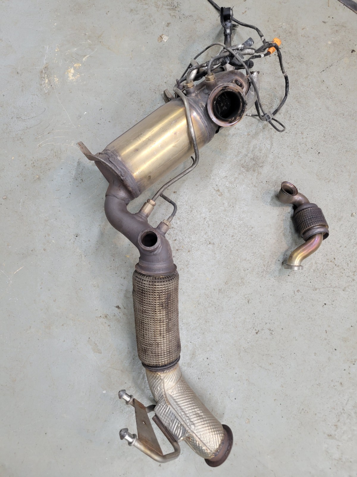 09-14 VW Audi / Jetta TDI CJAA Diesel Particulate Filter (DPF) 1K0131723AN 09-14 VW Audi / Jetta TDI CJAA Diesel Particulate Filter (DPF) 1K0131723AN