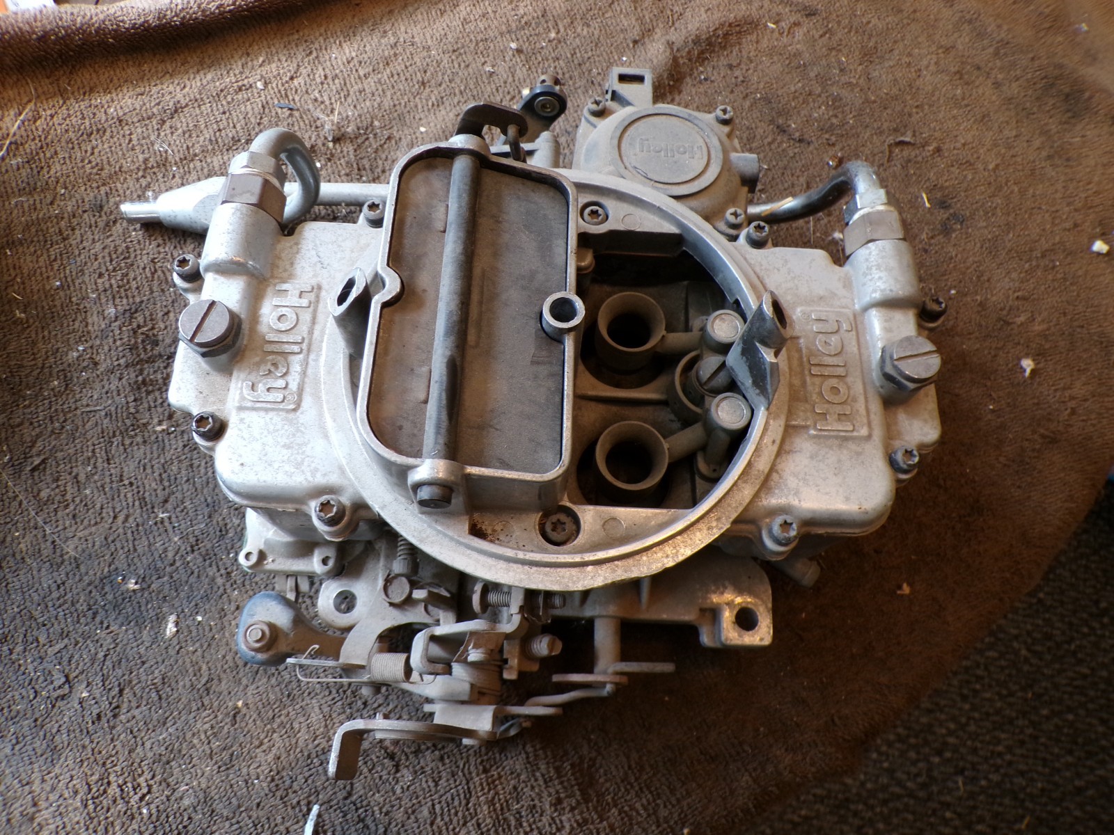 Holley Four Barrel Carburetor R84020-1 600 CFM Universal Off Road Hot Rod 4010 Holley Four Barrel Carburetor R84020-1 600 CFM Universal Off Road Hot Rod 4010