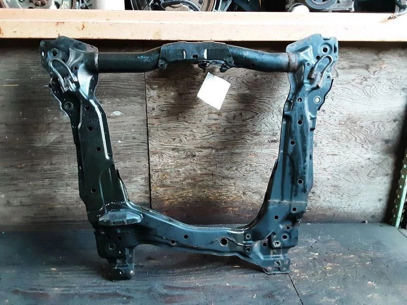 2003-2011 Honda Element Front Suspension Crossmember Subframe OEM 03-11