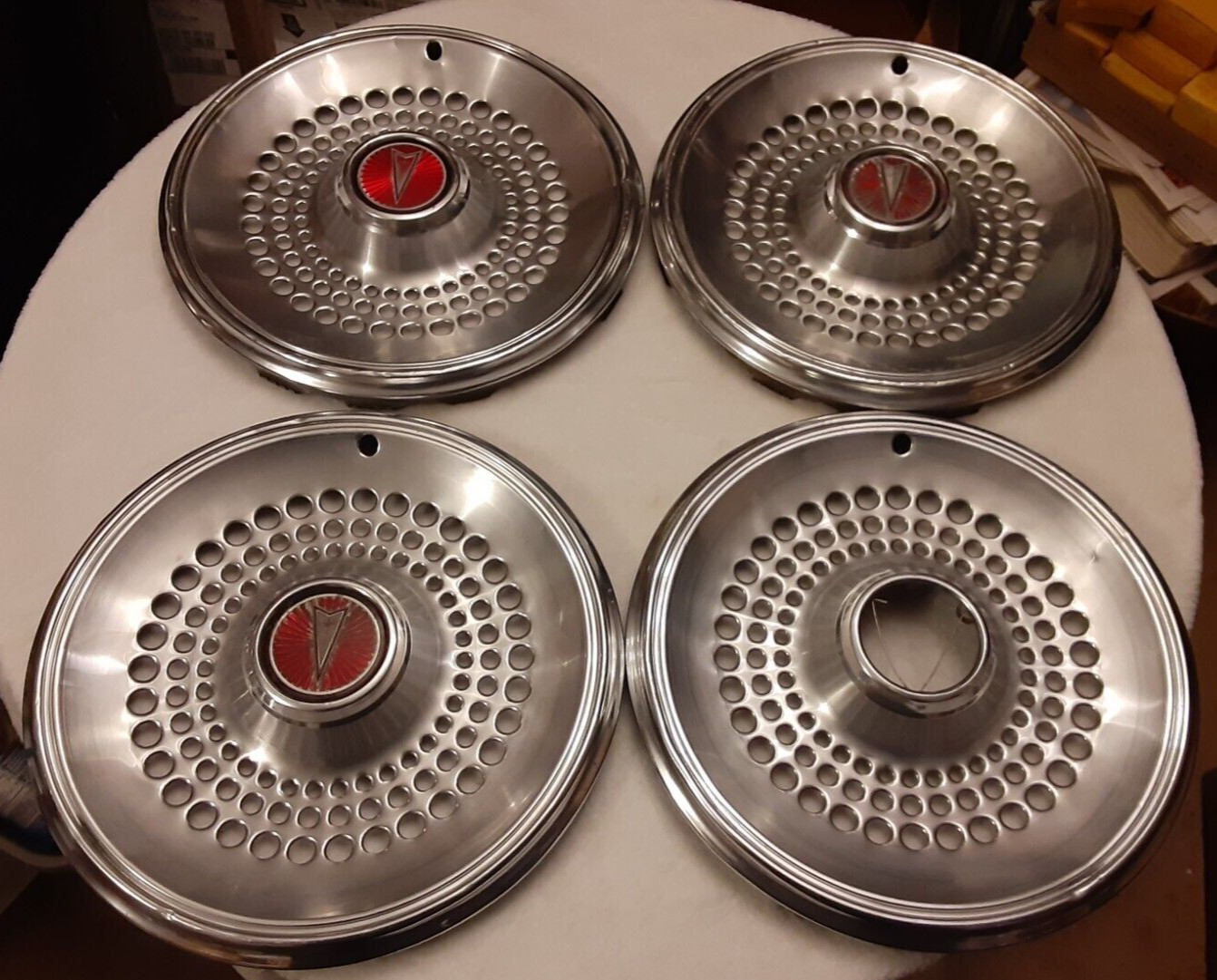 Vintage 1977-1978 Pontiac 15 Inch Hubcaps Vintage 1977-1978 Pontiac 15 Inch Hubcaps