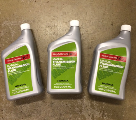 Genuine OEM Honda Manual Transmission Fluid MTF 3 Qts. Genuine OEM Honda Manual Transmission Fluid MTF 3 Qts.