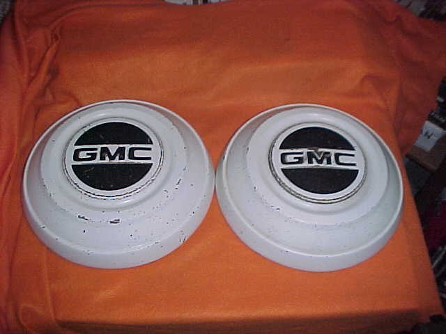 GMC (2) 1967-68 Dog Dish Bowl Hubcaps 10.5 GMC (2) 1967-68 Dog Dish Bowl Hubcaps 10.5