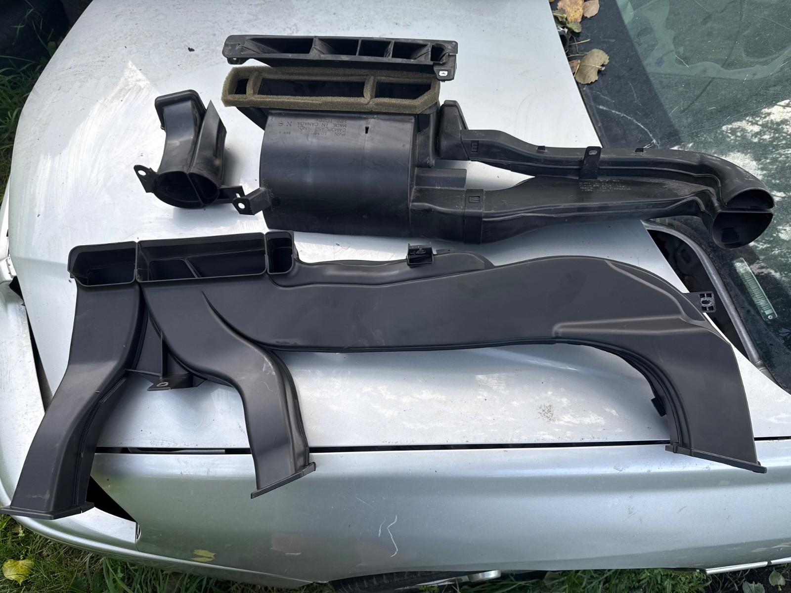 Lot Of 3 2000 2005 Chevrolet Impala Replacement Under Dash HVAC Ductwork Pieces