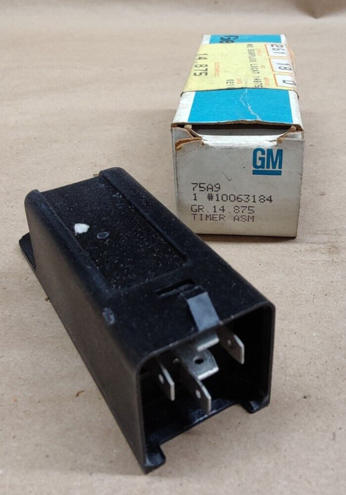 NOS OEM 1988-92 Cadillac Chevy seatbelt retractor relay timer GM #: 10063184 NOS OEM 1988-92 Cadillac Chevy seatbelt retractor relay timer GM #: 10063184