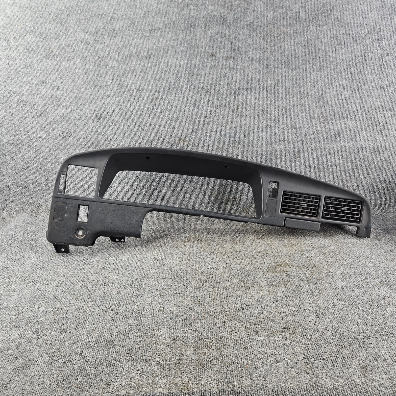 89-95 Toyota 4Runner Pickup Center Dash Instrument Cluster Trim Bezel 1 89-95 Toyota 4Runner Pickup Center Dash Instrument Cluster Trim Bezel 1