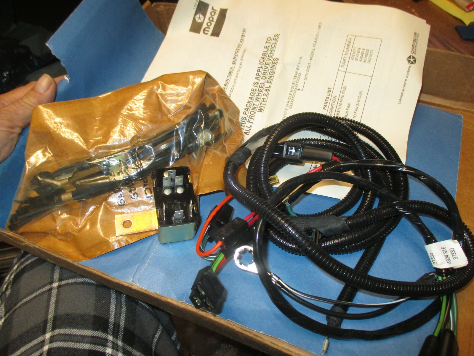 RADIATOR AFTER RUN TIMER N.O.S.COMPLETE PACKAGE N.O.S.1983-1986 MOST MOPARS 431 RADIATOR AFTER RUN TIMER N.O.S.COMPLETE PACKAGE N.O.S.1983-1986 MOST MOPARS 431