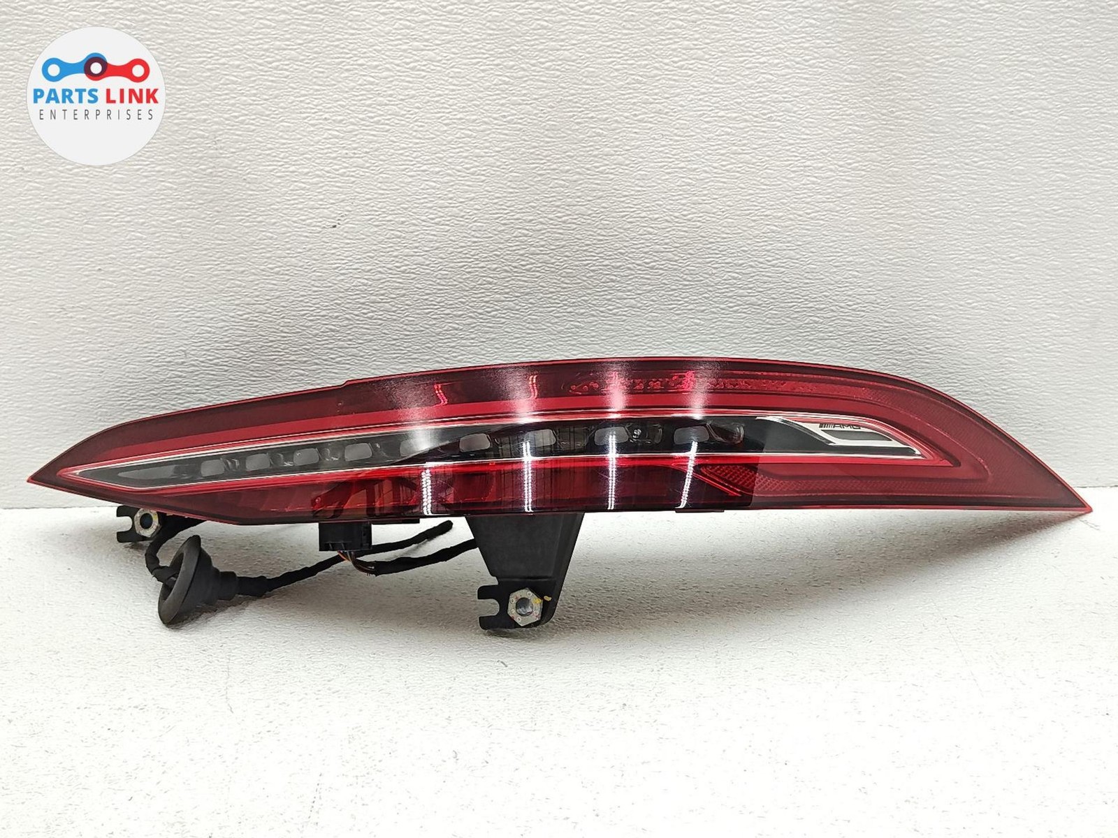 2019-2024 MERCEDES-BENZ AMG GT53 REAR RIGHT SIDE TAILLIGHT LED LAMP OEM