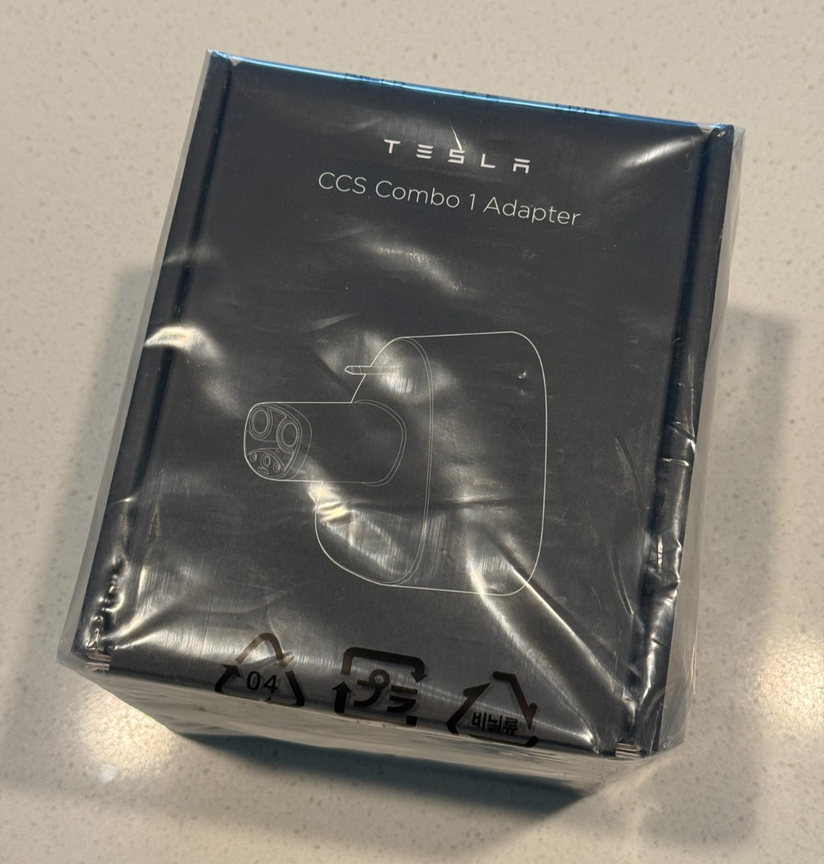 NEW SEALED Tesla CCS Combo 1 (CCS1) Adapter (Part No 1656565-00-A) Original NEW SEALED Tesla CCS Combo 1 (CCS1) Adapter (Part No 1656565-00-A) Original
