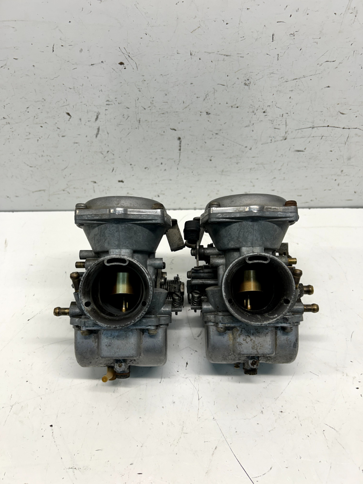 Yamaha xs650 xs 650 Carburetors / Carbs Assembly / NICE / CLEAN (1974)