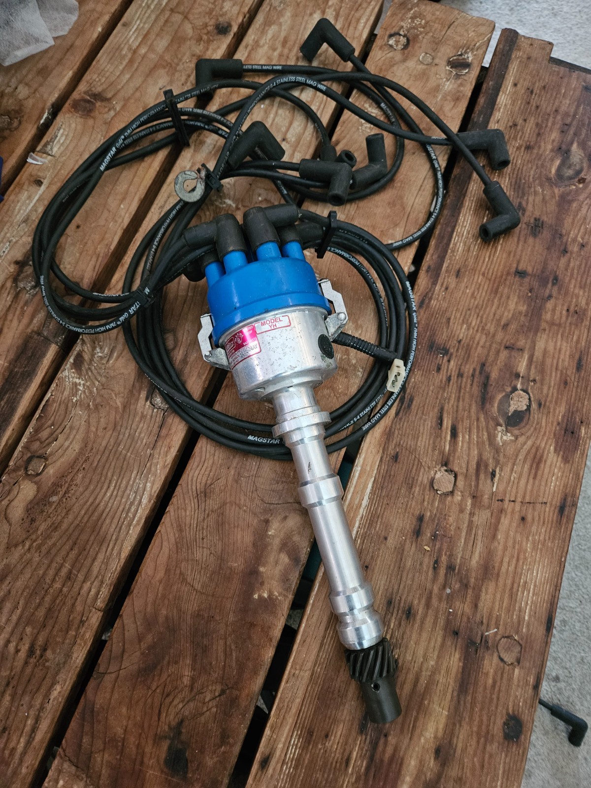 Sierra Ignition Distributor GM V8 Std Rotation Mallory YLM YLM624AV