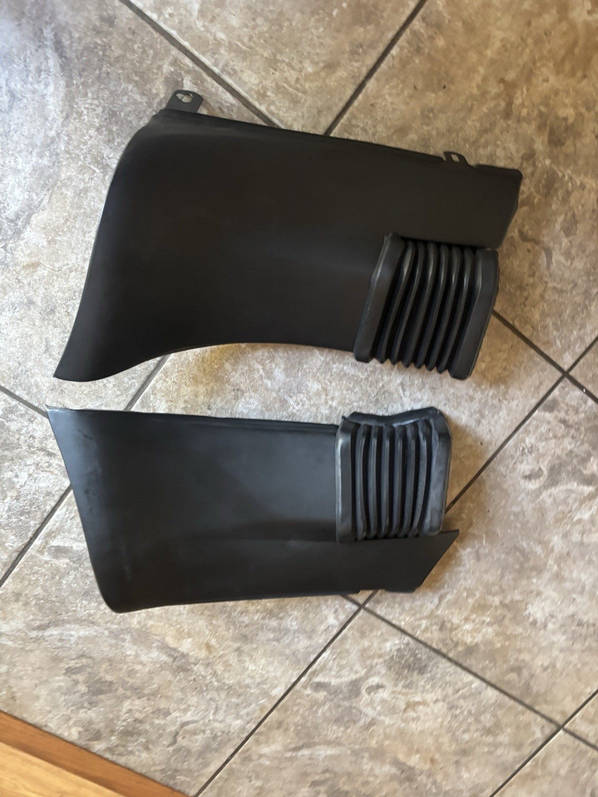 1974-1989 PORSCHE 930 TURBO WIDE BIDY REAR BUMPER LOWER EXTENTIONS 1974-1989 PORSCHE 930 TURBO WIDE BIDY REAR BUMPER LOWER EXTENTIONS