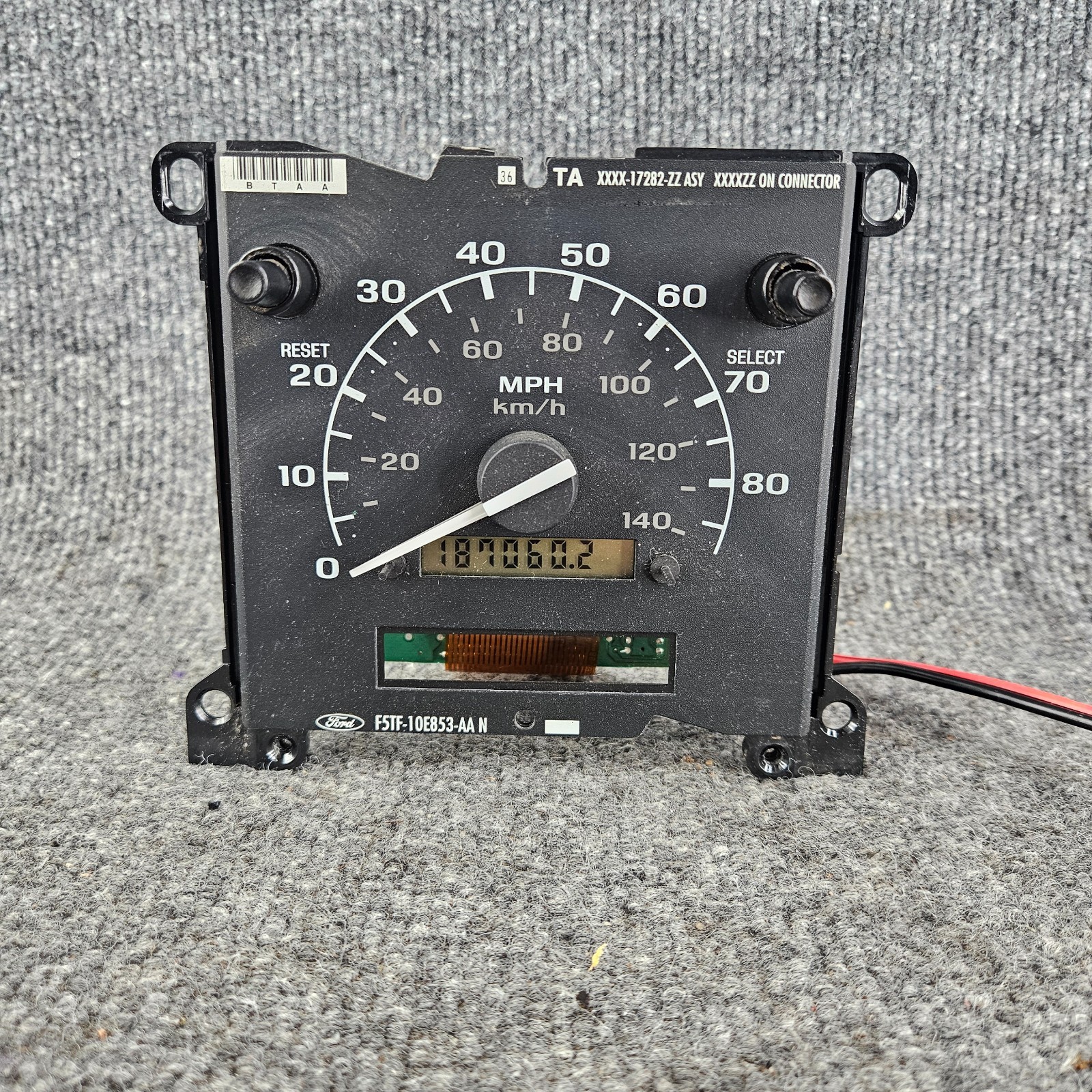1992-1996 FORD BRONCO F150 F250 SPEEDOMETER CLUSTER GAUGE 187K 1992-1996 FORD BRONCO F150 F250 SPEEDOMETER CLUSTER GAUGE 187K