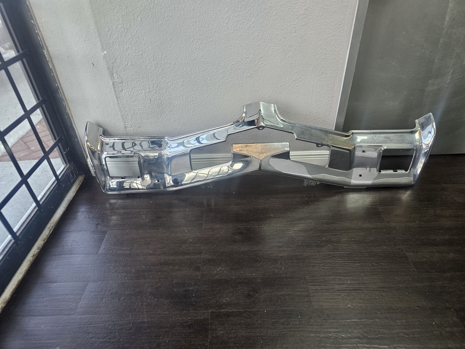 1969 Oldsmobile 98 delta 88 Front Bumper
