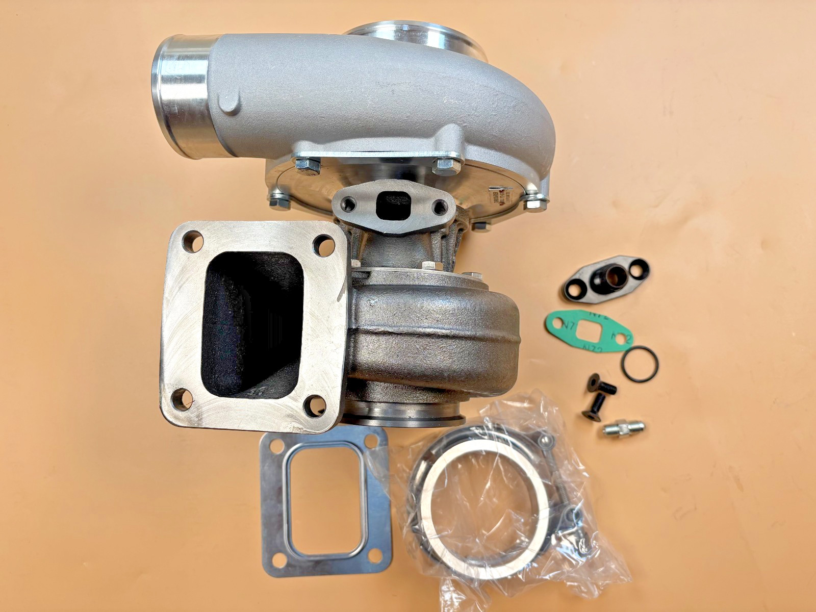 PTE-6870 T68 Turbo Universal T4 A/R .96 turbine .72 cold Ceramic Ball bearing