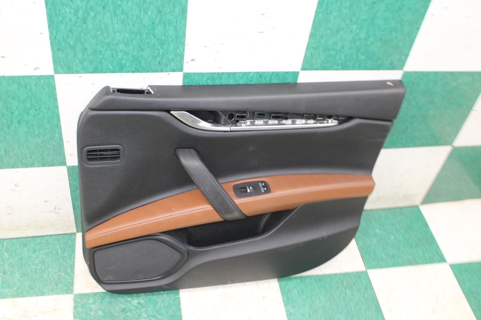 14-21 Ghibli Black Brown Front Passenger Right RH Interior Door Trim Panel OEM