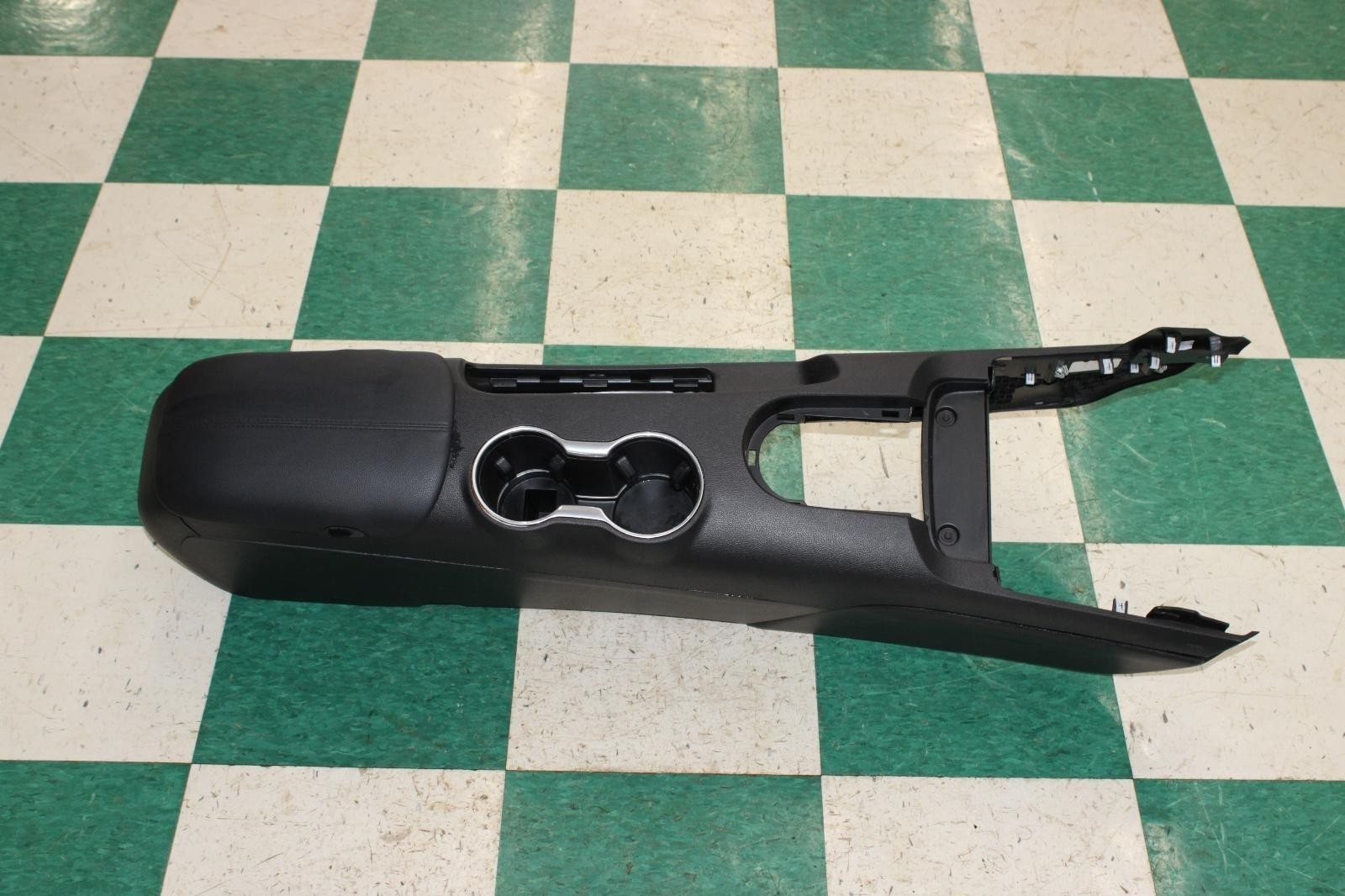 15-23 Mustang GT Coupe Black Floor Center Console Ambient Lighting OEM OE WTY OE