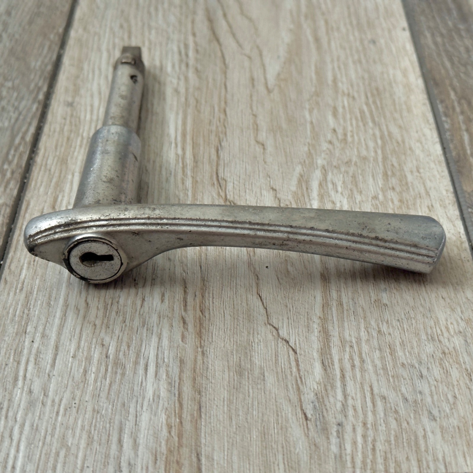 Vintage Antique Car Truck Auto Door Handle No Key Read #DH5