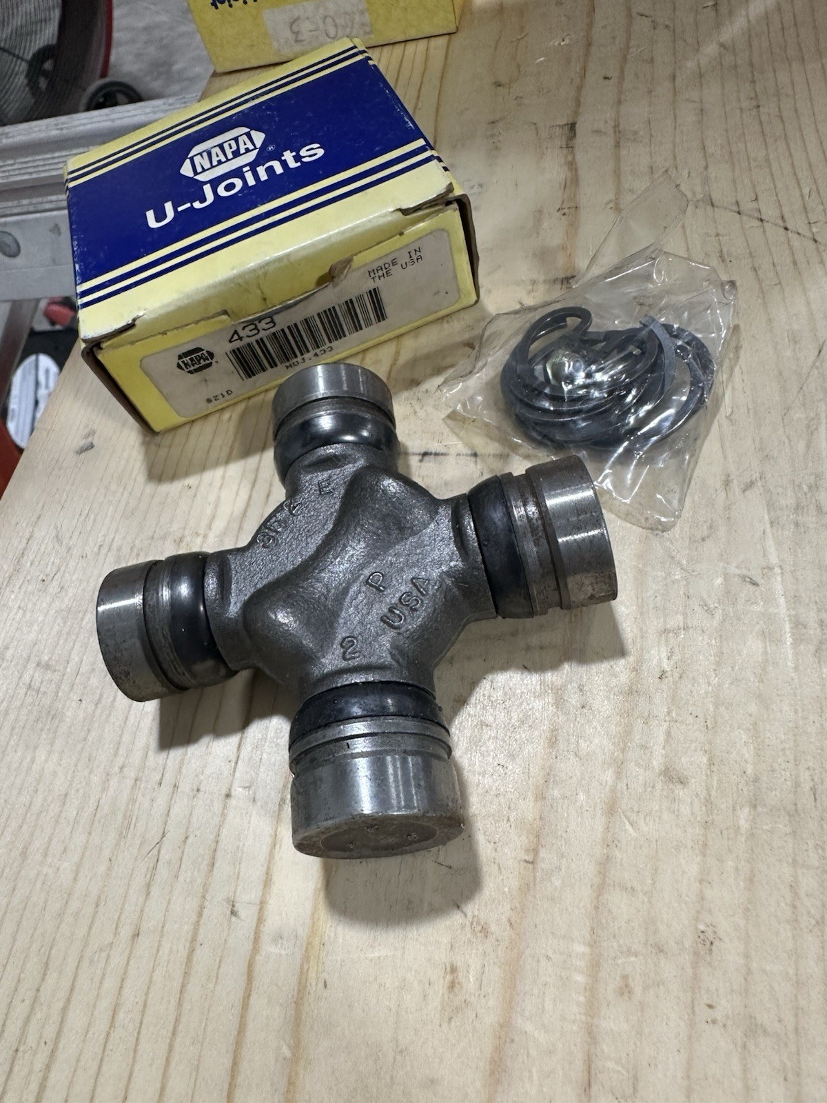 NOS Napa U-Joint 433 Precision Universal Joint NOS Napa U-Joint 433 Precision Universal Joint