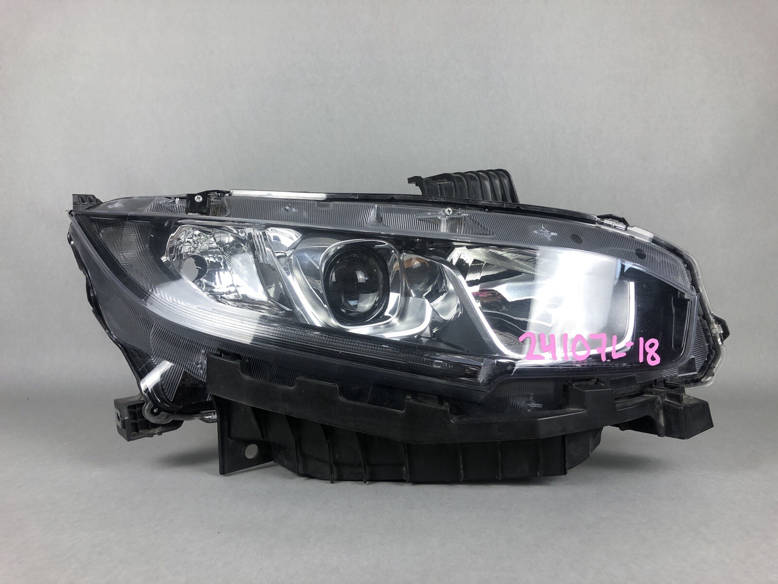 Perfect 2016-2020 Honda Civic Halogen w/ LED Headlight - Right